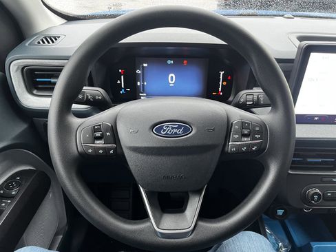 New 2025 Ford Maverick XLT image 16