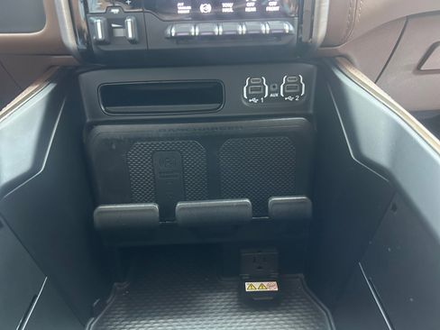 Used 2022 RAM 2500 Limited AWD/4WD image 19