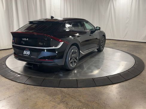 New 2025 Kia EV6 Light image 8