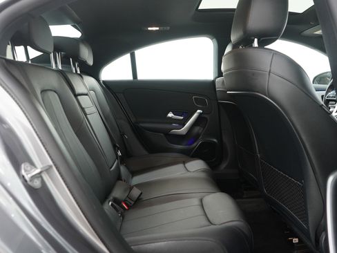 Used 2021 Mercedes-Benz CLA 250 4MATIC image 12