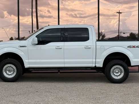 Used 2019 Ford F150 XLT w/ Trailer Tow Package AWD/4WD image 4