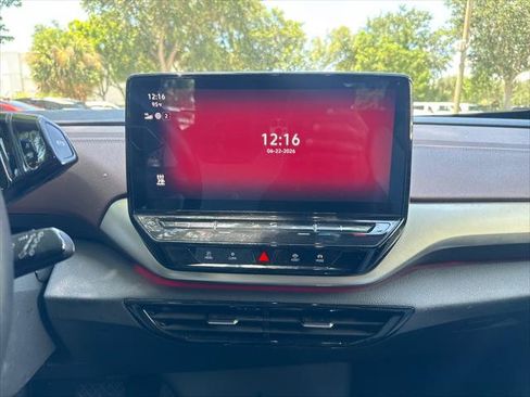 Used 2023 Volkswagen ID.4 Pro RWD image 24