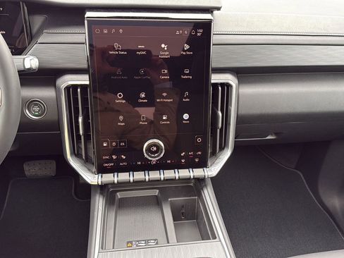 New 2026 GMC Acadia Elevation w/ Elevation Premium Package image 35