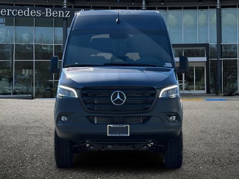 New 2026 Mercedes-Benz Sprinter 2500 image 9