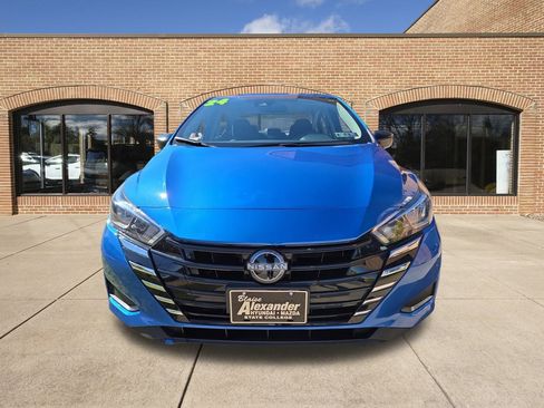 Used 2024 Nissan Versa S w/ Trunk Package image 9