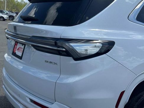 New 2026 Buick Enclave Avenir w/ Super Cruise Package image 12