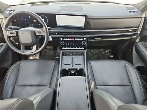 Certified 2025 Hyundai Santa Fe Calligraphy image 15