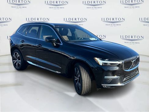 Used 2023 Volvo XC60 B5 Plus w/ Climate Package image 4