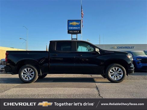 New 2026 Chevrolet Silverado 1500 Custom image 3