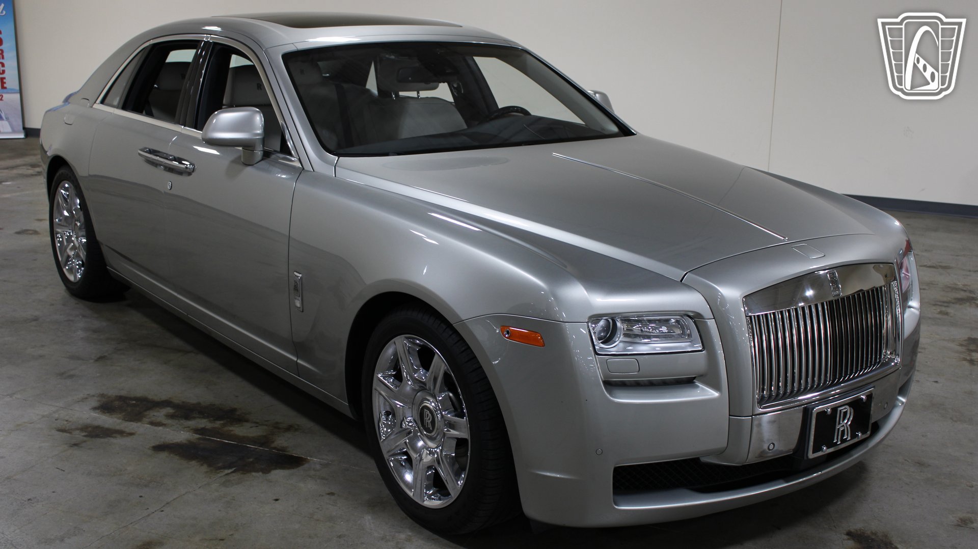 Used 2012 Rolls-Royce Ghost RWD image 38