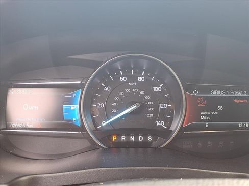 Used 2019 Ford Explorer Limited image 13