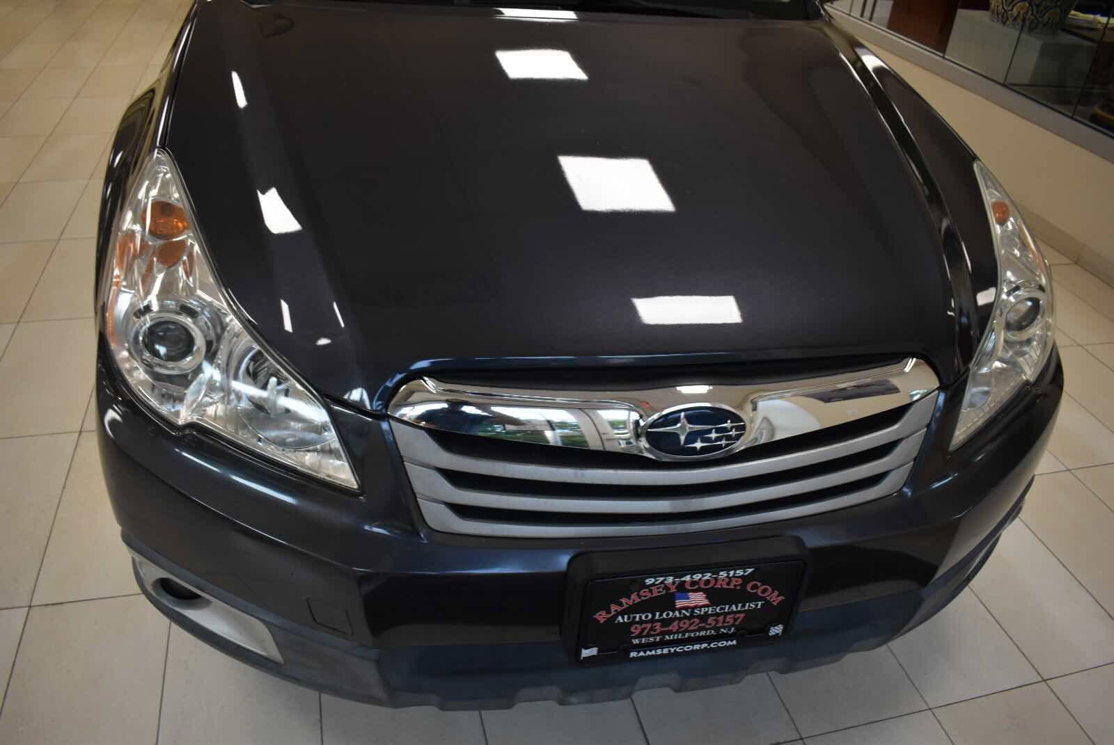 Used 2011 Subaru Outback 2.5i Premium w/ All-Weather Pkg AWD/4WD image 66