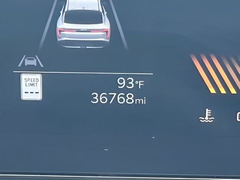 Used 2025 Kia K4 FWD image 21