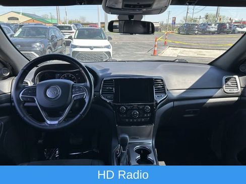 Used 2021 Jeep Grand Cherokee Laredo X AWD/4WD image 9