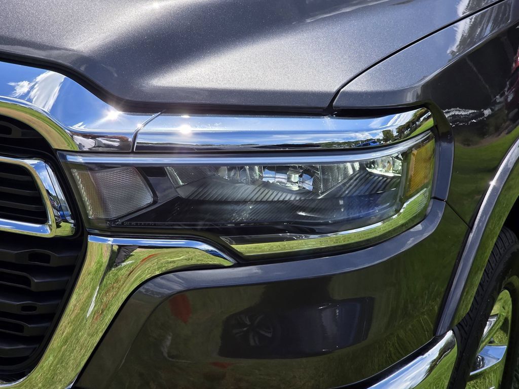Used 2026 RAM 1500 Big Horn AWD/4WD image 7