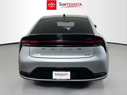 Used 2024 Toyota Prius Limited w/ Limited Premium Package FWD image 5