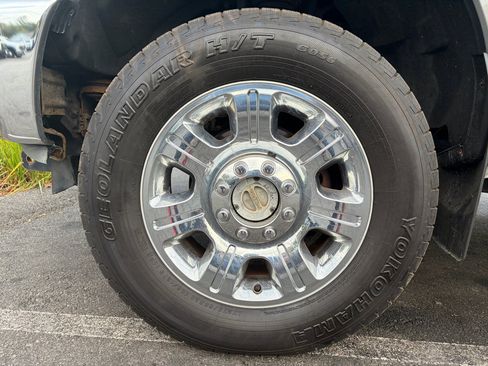 Used 2013 Ford F350 Lariat w/ Lariat Ultimate Pkg image 17