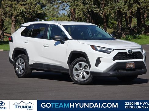 Used 2023 Toyota RAV4 LE image 1