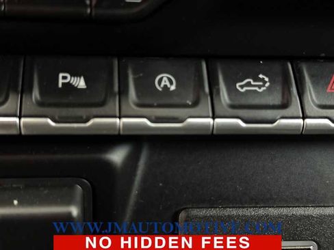 Used 2022 Chevrolet Silverado 1500 LTZ image 38