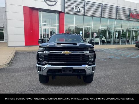 Used 2024 Chevrolet Silverado 3500 LT w/ Convenience Package AWD/4WD image 6