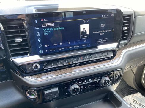Used 2025 Chevrolet Silverado 1500 RST AWD/4WD image 21