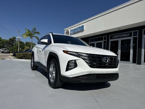 Used 2023 Hyundai Tucson SEL AWD/4WD image 30