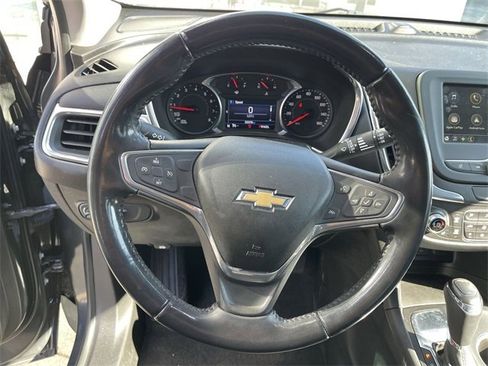 Used 2019 Chevrolet Equinox LT image 14