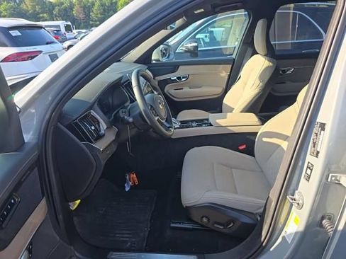 Used 2026 Volvo XC90 B6 Plus AWD/4WD image 5