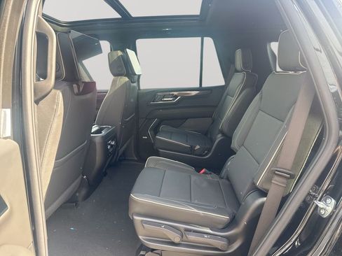 New 2026 GMC Yukon Elevation w/ Elevation Premium Package AWD/4WD image 26