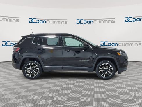 Used 2022 Jeep Compass Limited AWD/4WD image 9
