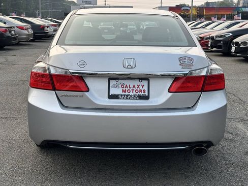 Used 2013 Honda Accord LX image 8