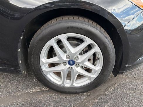 Used 2013 Ford Fusion SE image 12