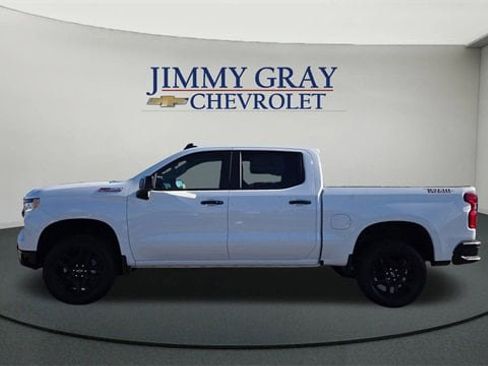 New 2026 Chevrolet Silverado 1500 LT Trail Boss w/ Convenience Package II image 6