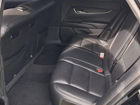 Used 2018 Cadillac XTS FWD image 18