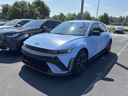 Used 2025 Hyundai Ioniq 5 N AWD/4WD image 12
