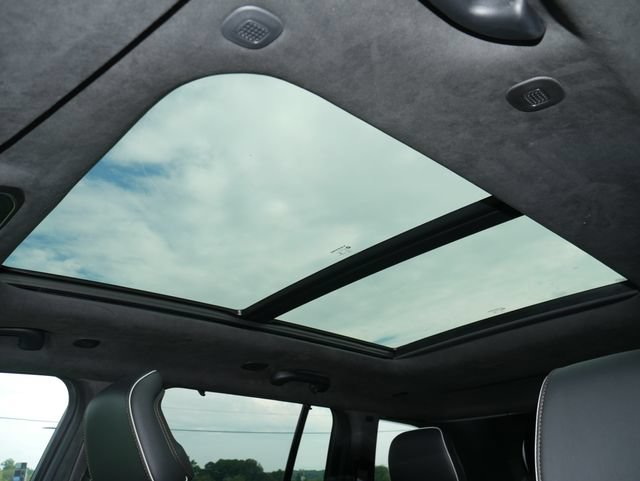 New 2027 Jeep Grand Cherokee Summit AWD/4WD image 3