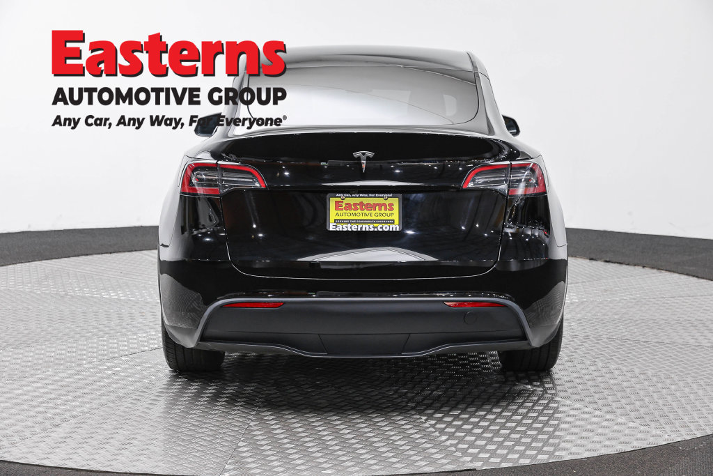 Used 2023 Tesla Model Y Long Range AWD/4WD image 7