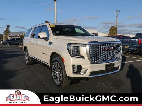 Used 2021 GMC Yukon XL Denali w/ Denali Ultimate Package image 1