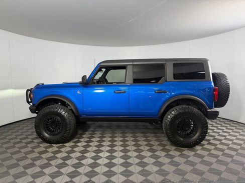 Used 2023 Ford Bronco Black Diamond AWD/4WD image 9
