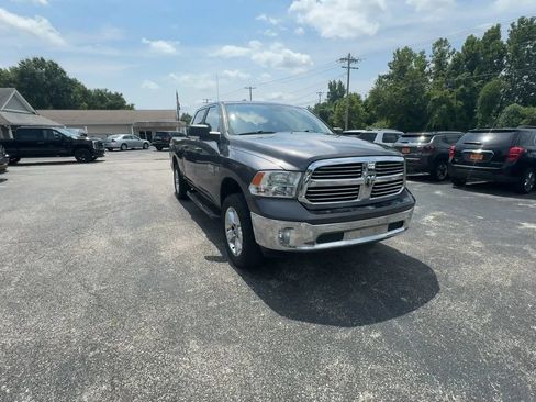Used 2019 RAM 1500 Big Horn AWD/4WD image 2