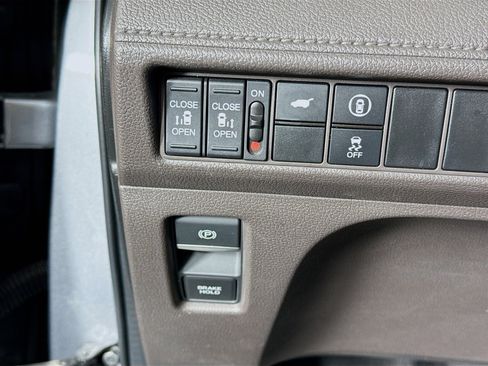 Used 2022 Honda Odyssey EX-L image 15