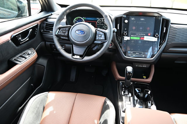 New 2026 Subaru Forester Touring AWD/4WD image 9
