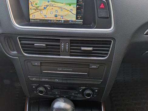 Used 2010 Audi Q5 3.2 Prestige image 18