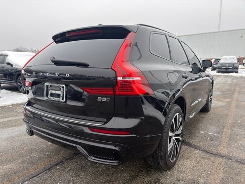 Used 2023 Volvo XC60 B5 Plus w/ Climate Package image 7