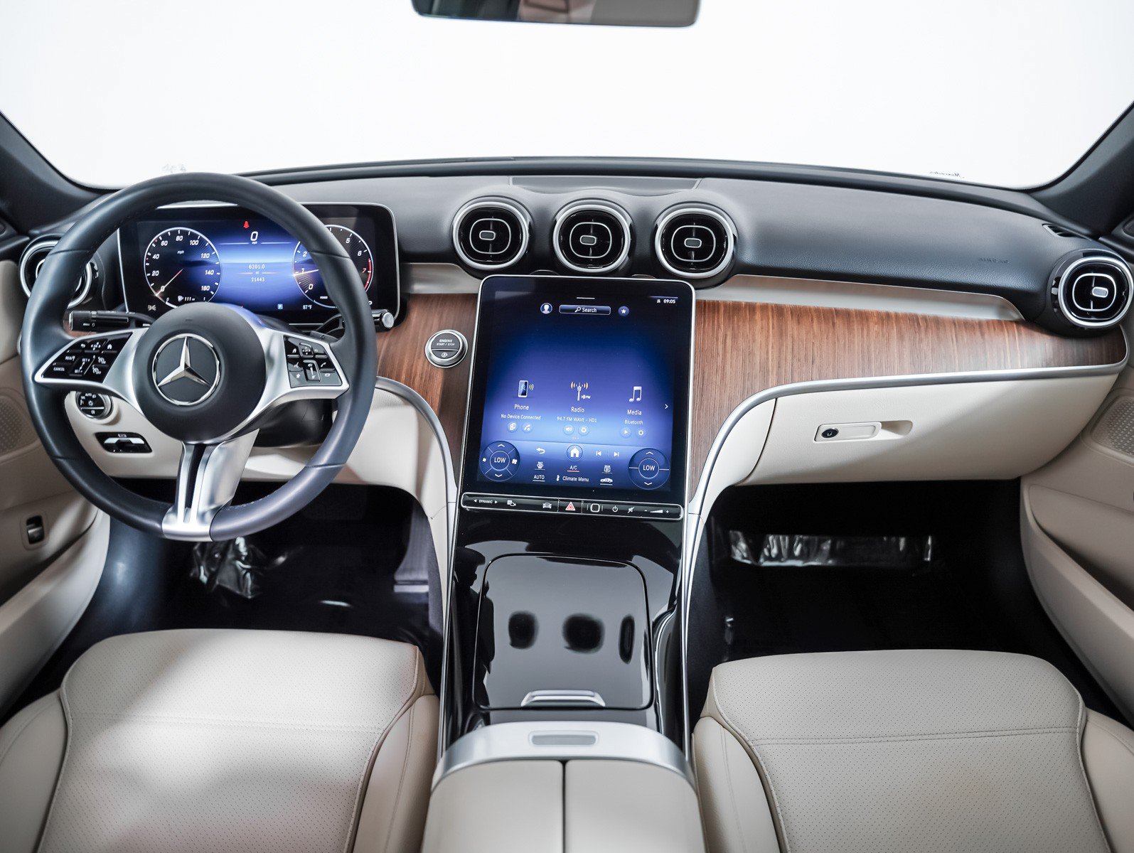 Certified 2023 Mercedes-Benz C 300 4MATIC Sedan image 6