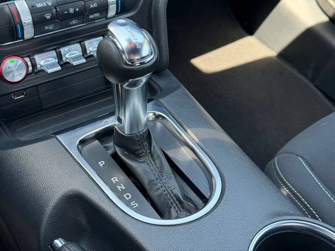 Used 2022 Ford Mustang Coupe w/ Equipment Group 101A RWD image 20