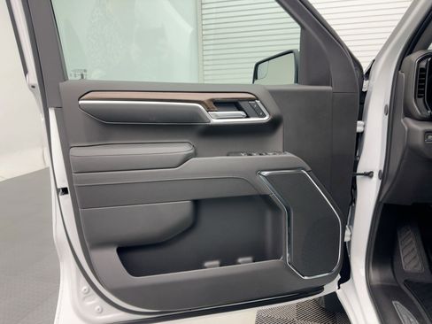 New 2026 Chevrolet Silverado 1500 LT image 21