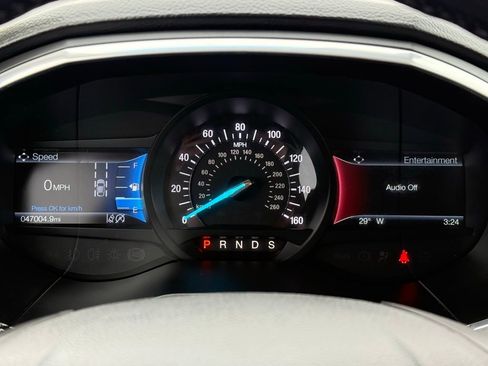 Used 2019 Ford Edge Titanium w/ Cold Weather Package image 32