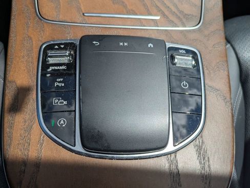 Used 2021 Mercedes-Benz E 350 4MATIC Sedan image 29