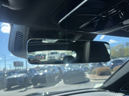 Used 2024 Mercedes-Benz C 300 4MATIC Sedan w/ Exclusive Trim Package image 27